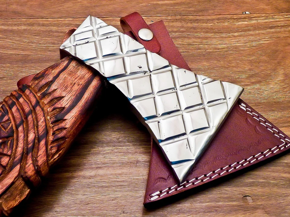 Decent Hunting Axe - Image 3