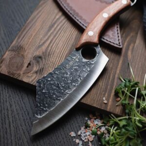 Hand-Forged Damascus Chef Knife with Wooden Handle & Leather Sheath – Professional Kitchen & Outdoor Knife